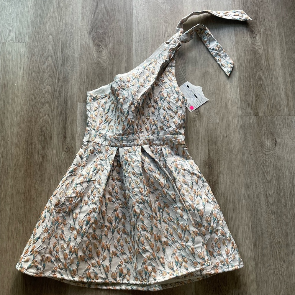 song of style leia one shoulder jacquard tulip floral mini holiday dress size xs